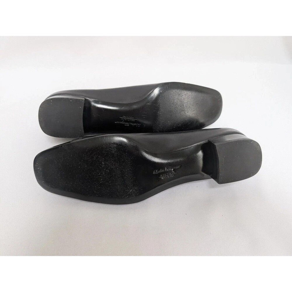 Salvatore Ferragamo Womens Shoes Sz 7.5B Boutique Gancini Cap Toe Black Leather - Picture 7 of 8